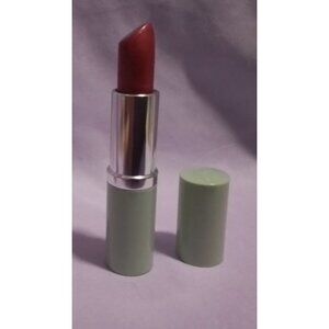 Clinique Different Long Last Lipstick Raspberry Glacé Satin-Finish Berry Shade